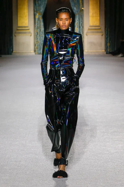 Look 81